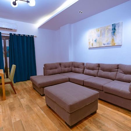 Travelholic New Cairo Residence מראה חיצוני תמונה