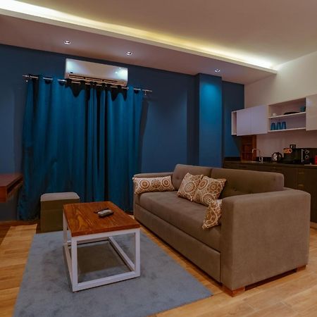 Travelholic New Cairo Residence מראה חיצוני תמונה